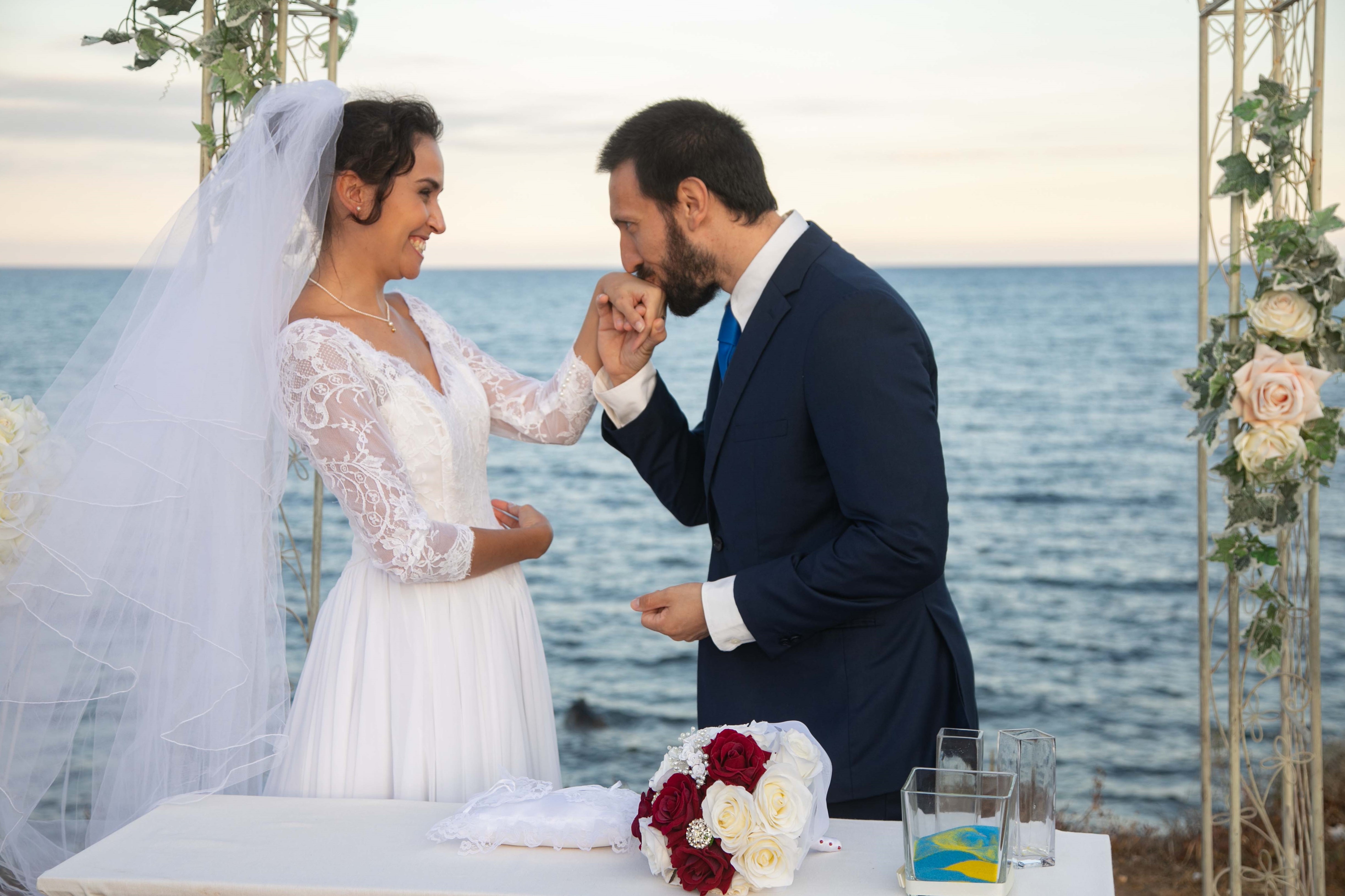 matrimonio sulla spiaggia cerimonia laica sulla spiaggia